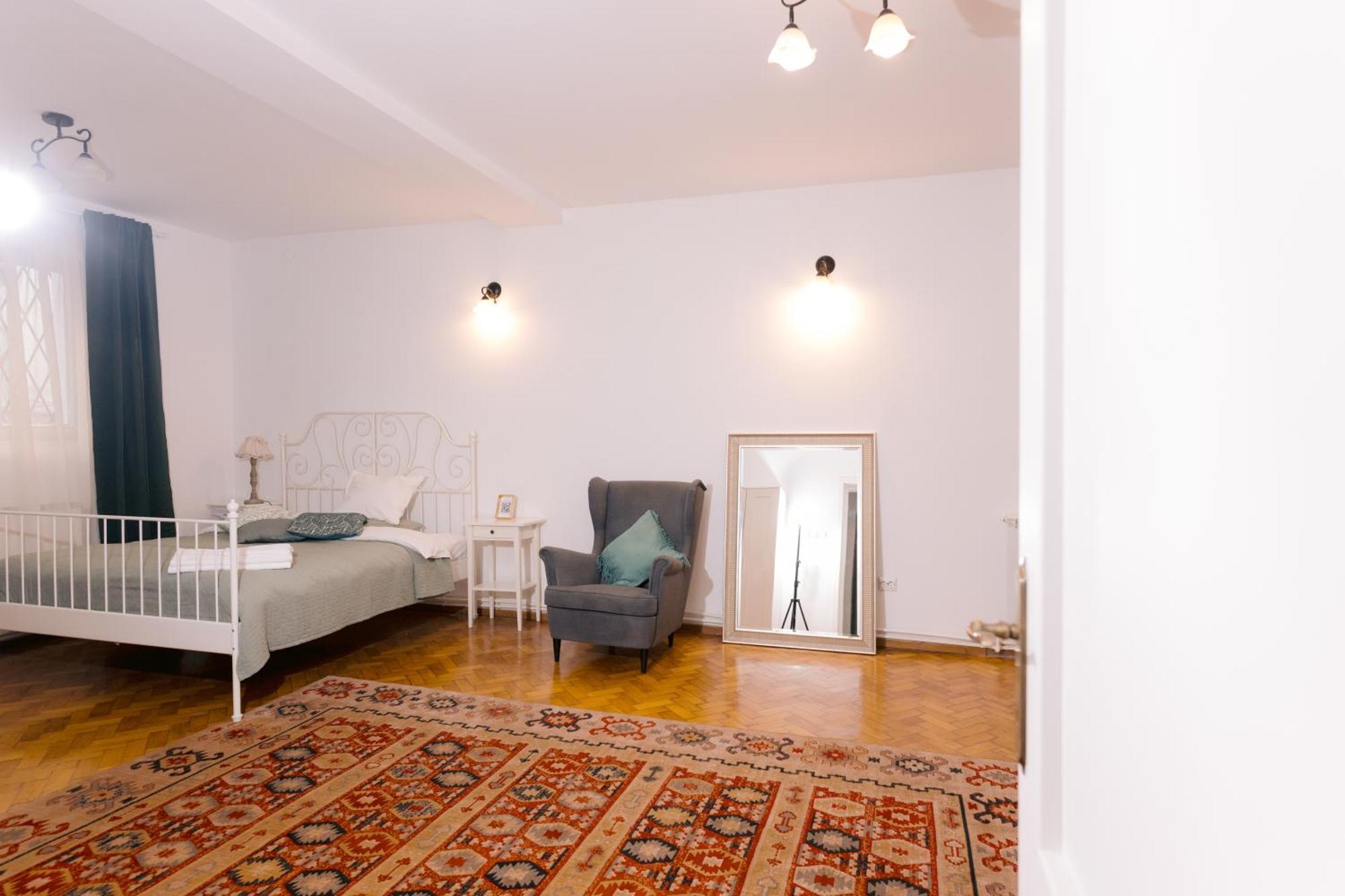 Simplicity Universitate Apartment *