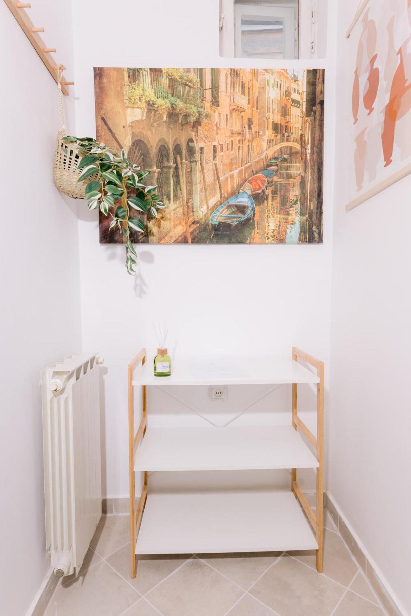 Simplicity Universitate Bucarest